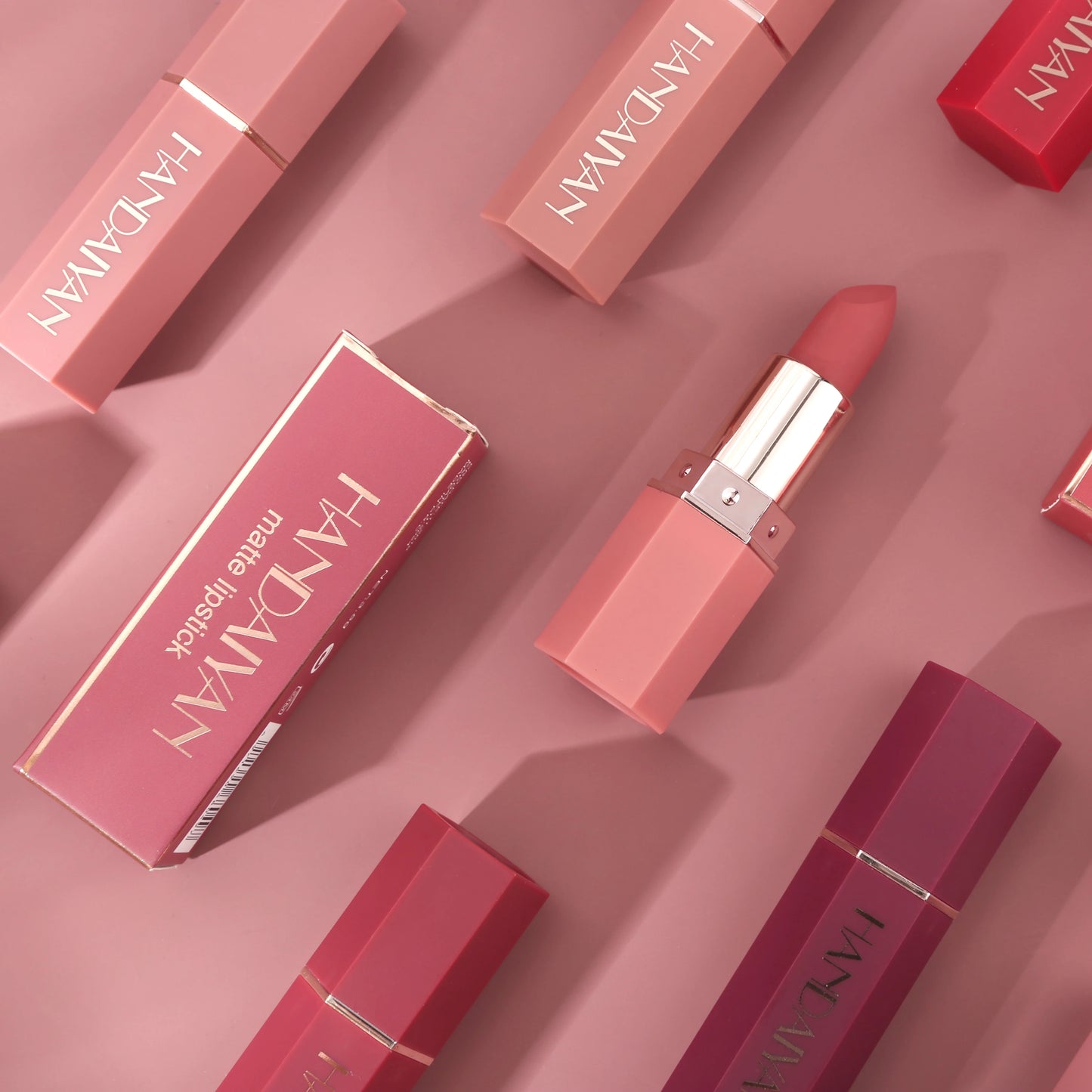 6-Color Matte Lipstick, Non-Fading, Non-Stick Cup Long-Lasting Velvet Finish, Smooth Matte Lip Color Waterproof Smudge-proof